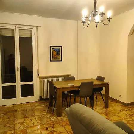Stanza In Centro