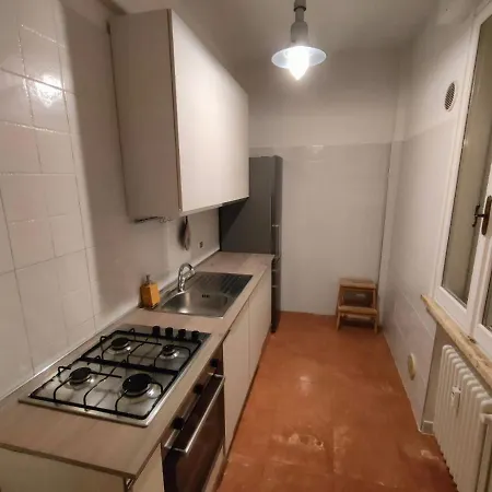 Stanza In Centro Rum i privatbostad Mirandola